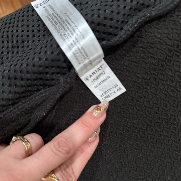 Ariat Black Softshell Women’s Vest with Logo Size Small ref 10020762 - Picture 8 of 12